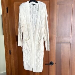 Love Tree Ivory Cable Knit Cardigan